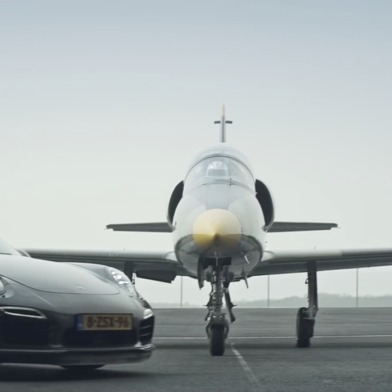 InFocus_Porsche_Corkscrew